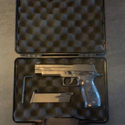 SIG Sauer X FIVE Full Metal CO2