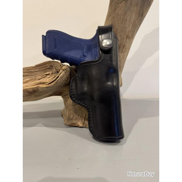 Etui en cuir pour Glock 17pour droitier.