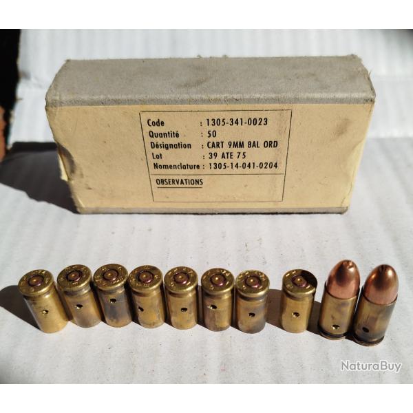Boite + munitions neutralises 9 mm anciennes, arme franaise, collection.(2)