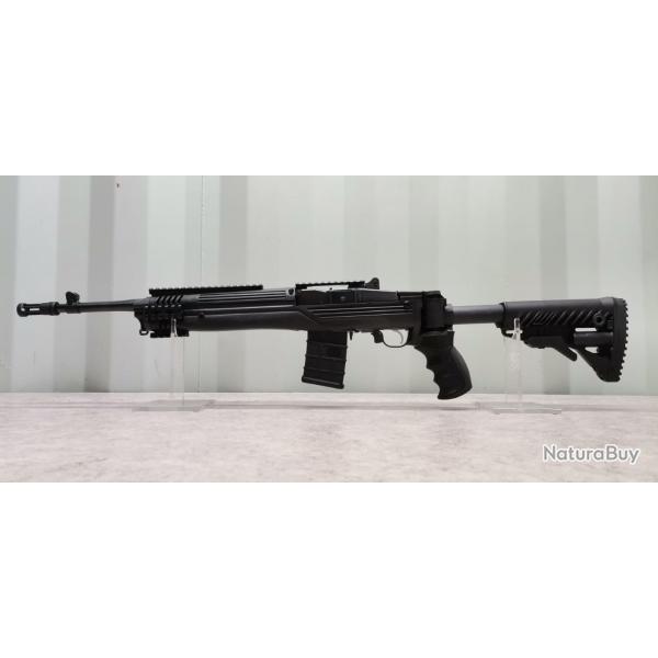 Carabine RUGER MINI 14 cal 223 avec 3 chargeurs supplmentaires + colliers