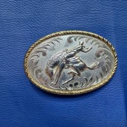 boucle de ceinture western / cowboy  décor repoussé