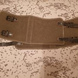 Paire de guêtres WH Allemande WW2 en reproduction verte et cuir noir , boucle noire  A11