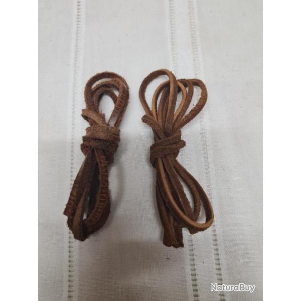 2  lacets cuir pour tui de colt ou couteau US    A11