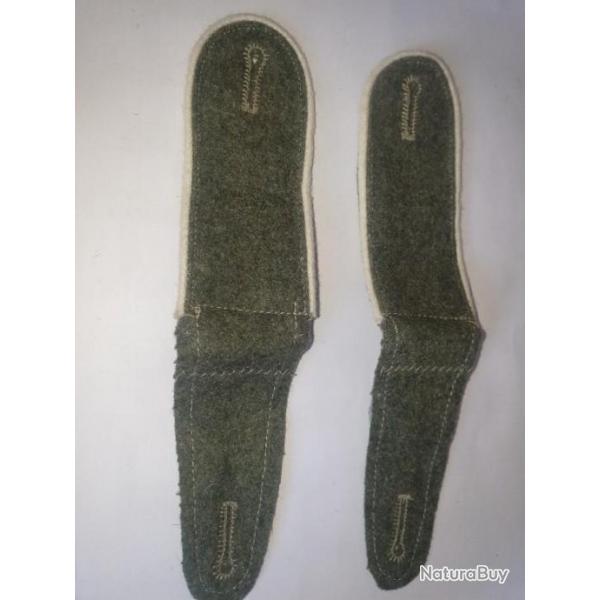 paulettes  vertes Allemand ww2  A1 en reproduction