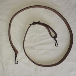 Bretelle en cuir marron 135 cm réglable, 2cm de largeur ....A11