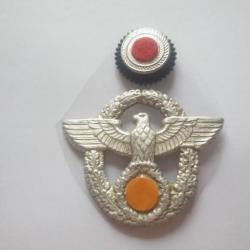 Insigne métallique de casquette Allemande ww2 en reproduction  A121
