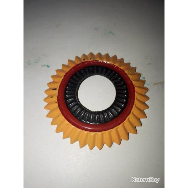 cocarde de casque  pointe jaune / rouge / noir A121