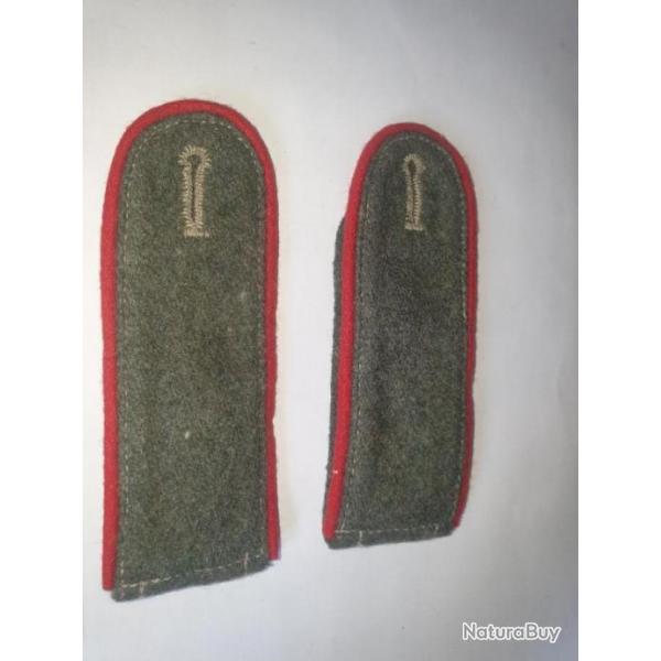 paulettes  vertes et rouges  Allemand ww2  P12341