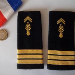 lot épaulettes capitaine gendarmerie mobile