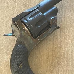 AUGUSTE FRANCOTTE REVOLVER DE TYPE « L'EXPLORETEUR » À BRISURE BARILLET À 9 COUPS