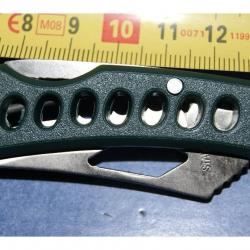 1 COUTEAU NEUF pour  PORTE clef  VERT