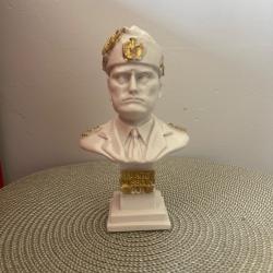 Buste Benito Mussolini