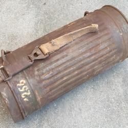 Étui de masque à gaz allemand WW2 Wehrmacht jus de grenier