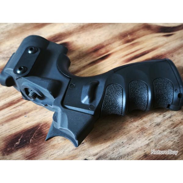 Adaptateur crosse poigne mossberg 500 / 88