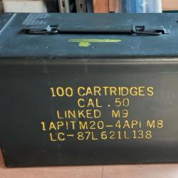 Ancienne boite à munitions militaires US Army