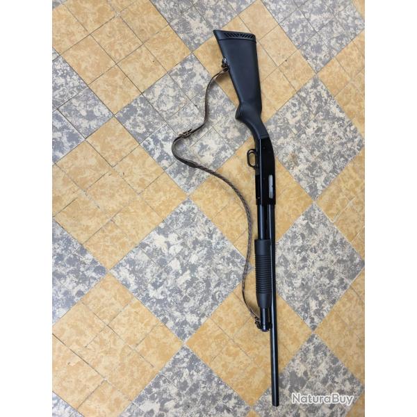 Fusil  pompe Mossberg Calibre 12  canon ray.