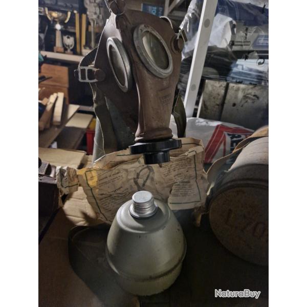 Masque anti gaz arme belge WW2  L702