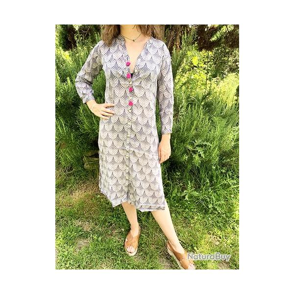Robe Chemise femme col mao boutons en nacre et pompons S-M (small medium) vert olive