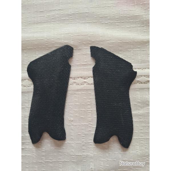 Paire de  plaquettes    P08  Q1012