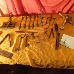 Lot, Outils  anciens modèles rare et outils inconnus                                            (4)