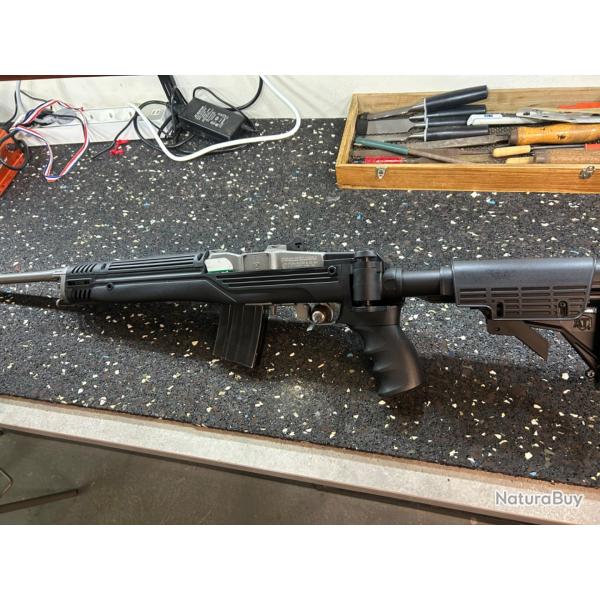 Crosse tactique ATI Ruger mini14