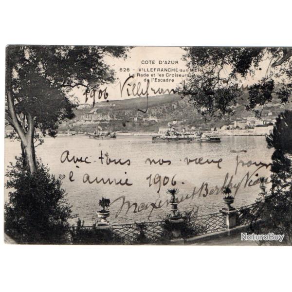 CPA -COTE D'AZUR - VILLEFRANCHE - SUR -MER La Rade et les Croiseur de l'Escadre N1134