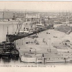 CPA- DUNKERQUE - Vue generale des Bassins Freycinet N°124