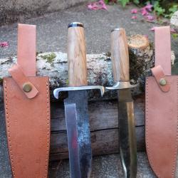 Lot de 2 Poignard Bowie Couteau Chasseur Ours Lame Acier Carbone 1075 Manche Bois Etui Cuir Artisan