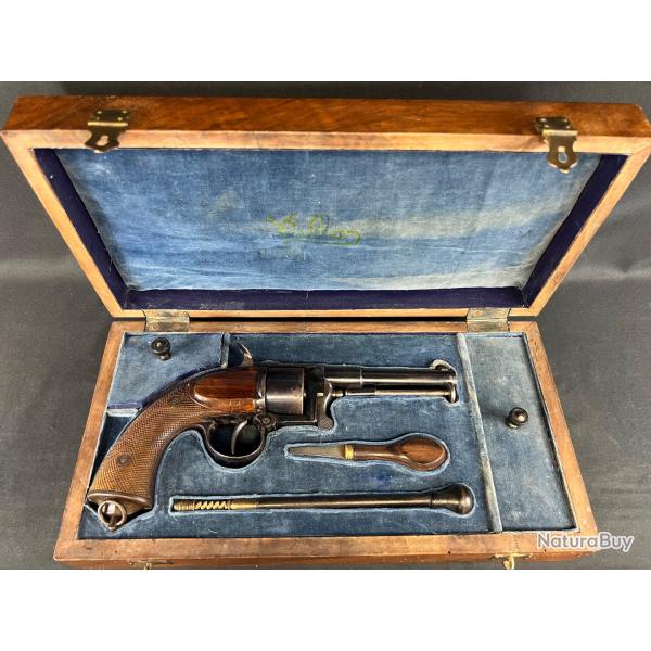 MAGNIFIQUE REVOLVER DEVISME calibre 9mm