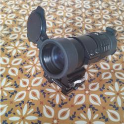 Magnifier tactical ops zoom x3 en très bon état