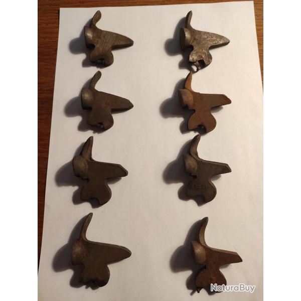 Lot de 8 ancien chien de fusil  carabine fusil revolver