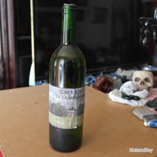 UNE BOUTEILLE DE CALVADOS DE 1995