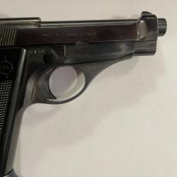 PISTOLET BERETTA 70