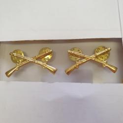PAIRES de Crest US en reproduction A25