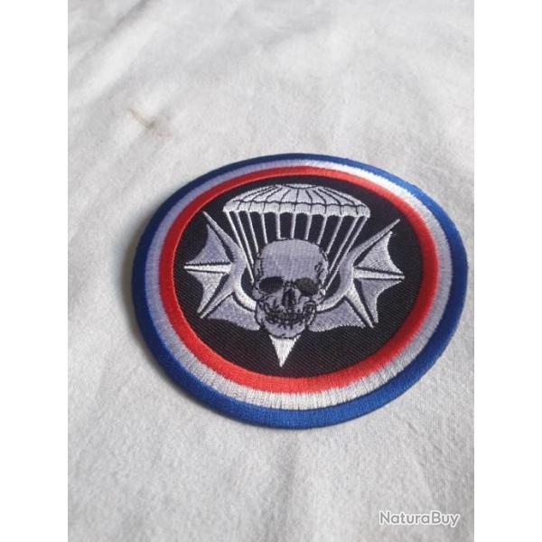 Patch en tissu 10 cm   A25.113