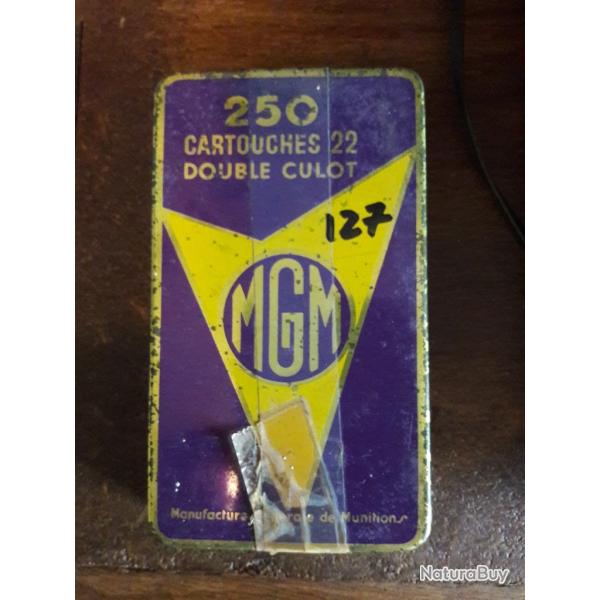 boite de cartouches 22 double culot entame (reste 127 cartouches)