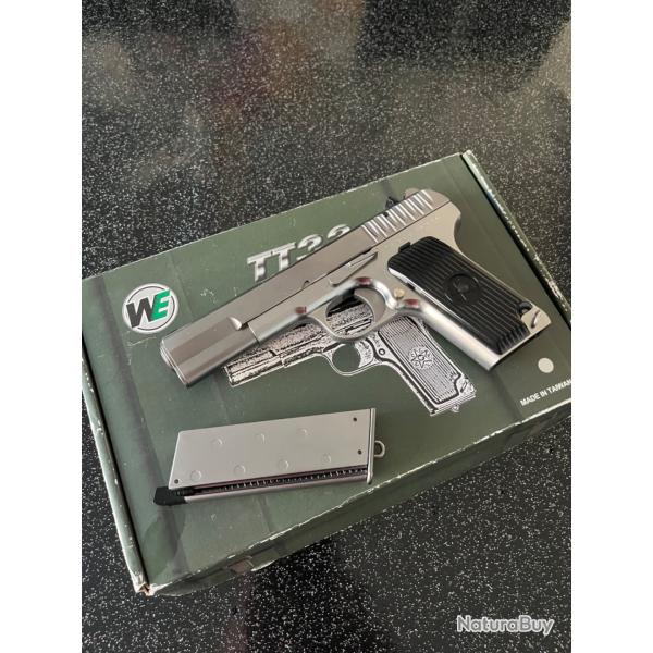 Tokarev 6mm airsoft WE full mtal et blowback neuf 1 sans prix de rserve !!!