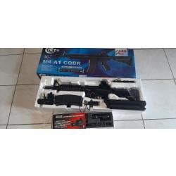 Fusil d'assaut M4, chargeur, visuer, lance grenade.