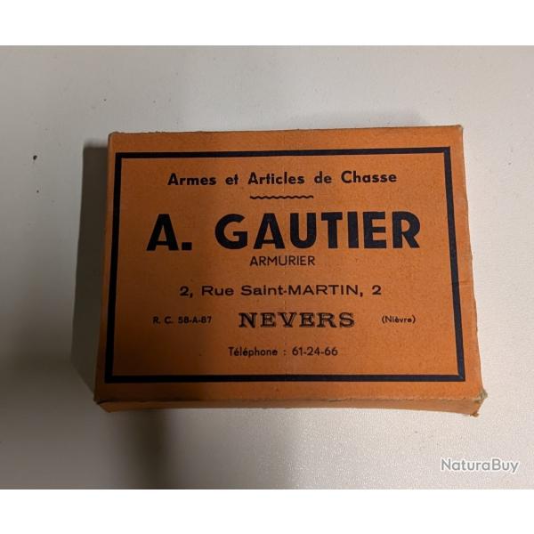 Bote de dix cartouches de marque rey freres a Nmes calibre 16 Gauthier a Nevers