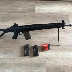 Carabine semi Automatique Sig 550/Fass 90 223 avec 3 chargeurs de 20 coups ( sans munitions )