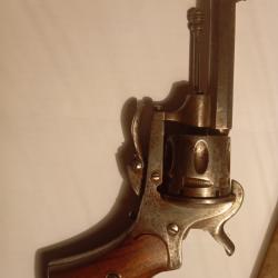 Magnifique Revolver à broche en parfait état calibre 7mm à broche