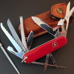 Victorinox Couteau Suisse Champion B Victoria 1970 + Pochette cuir et aiguisoir