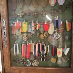 Lot médailles militaires WWI/WWII - France, Allemagne, divers pays