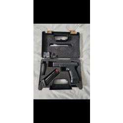 Pistolet CZ P-10 C Cal 9x19