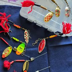 LOT DE 9 CUILLERES TOURNANTES CUSTOM MEPPS SPECIAL BROCHET