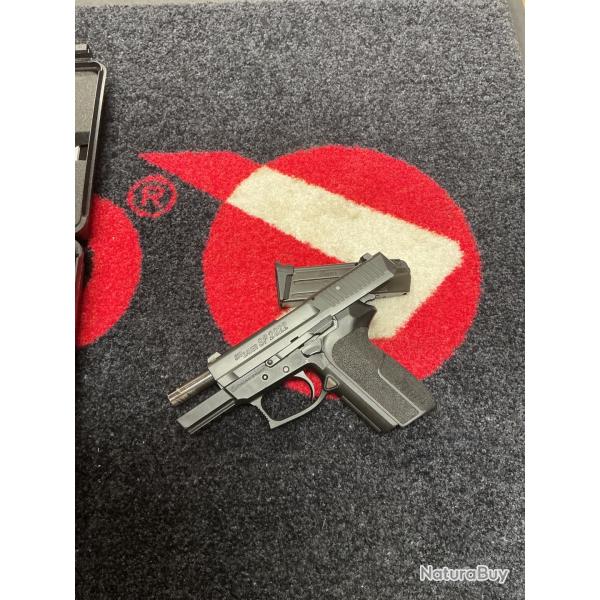 SIG SAUER SP2022 calibre 9X19