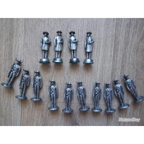 Lot soldats figurines plomb guerre de Scession (470 grs) 4 et 10 pareil