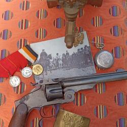 Revolver Smith et Wesson Russian numéro 3Tula fabrication russe