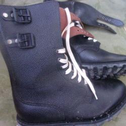 Rangers, brodequin de marche Argueyrolles noire taille 41