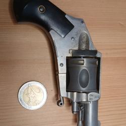 Revolver bulldog "puppy" calibre .320